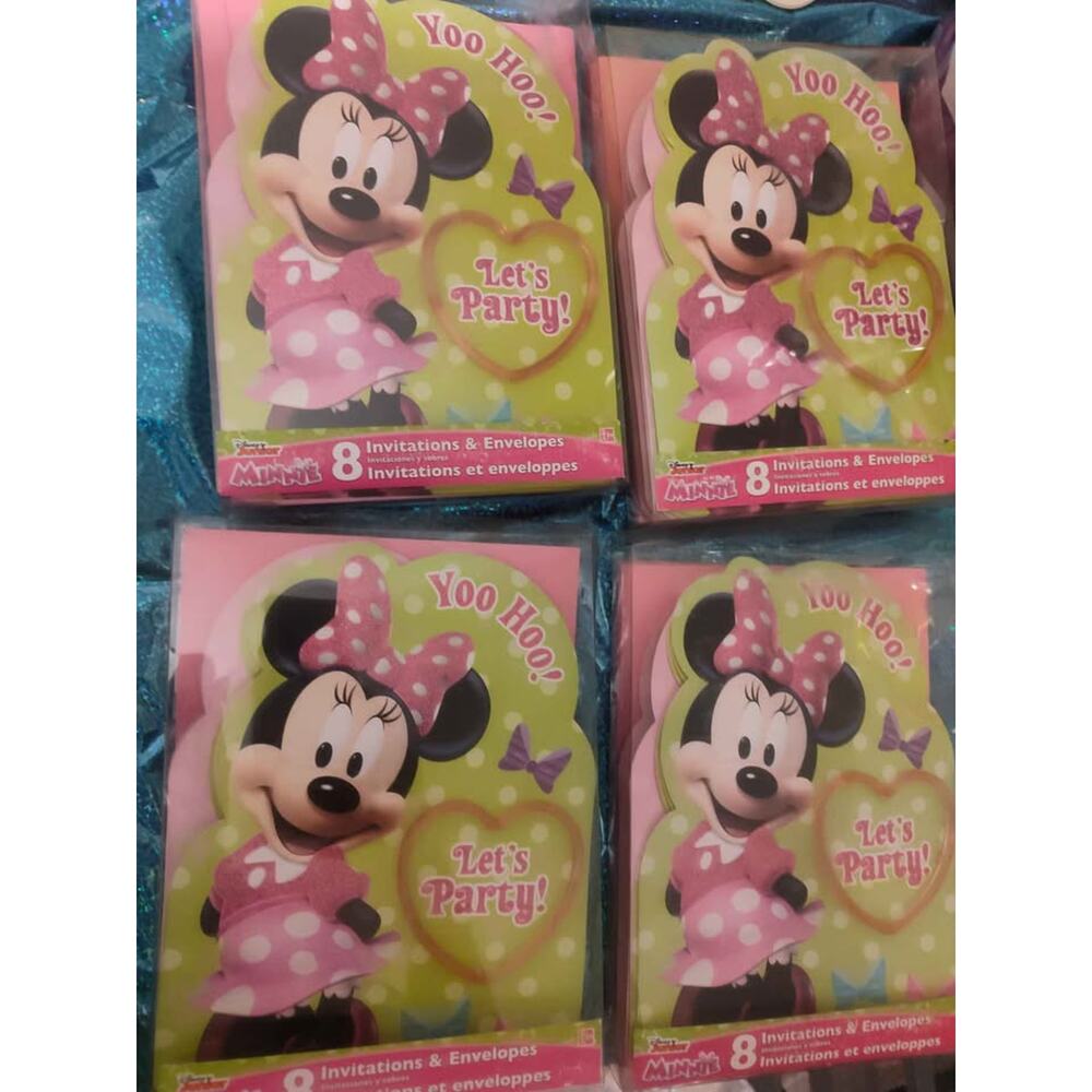 Minnie mouse party invitations bundle of Four.  Missing 6 envelopes.
